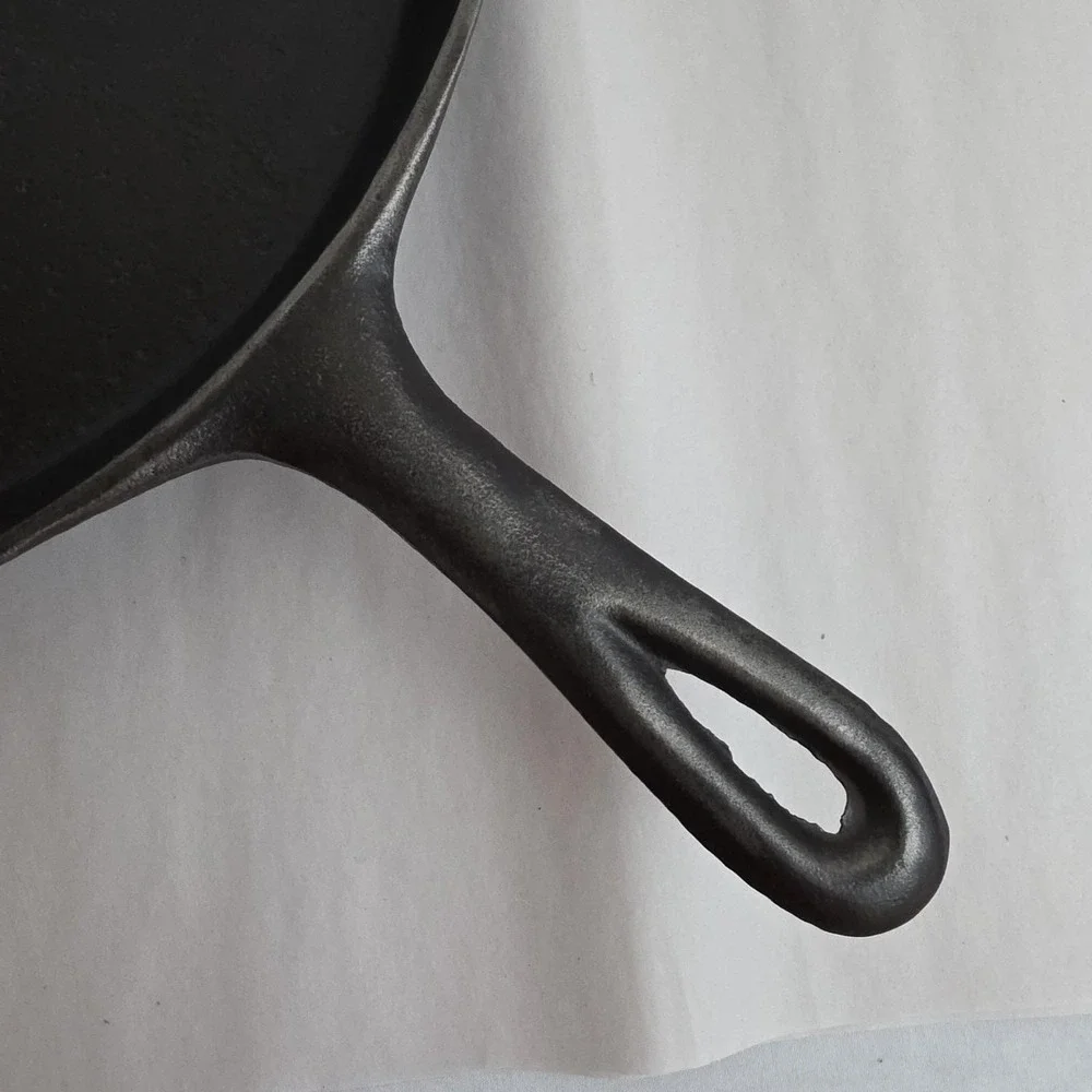 VTG BSR Century Series no 12 cast iron skillet made in USA Heat Ring. Sits Flat